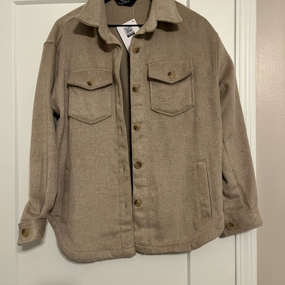 Women’s Tan Shacket